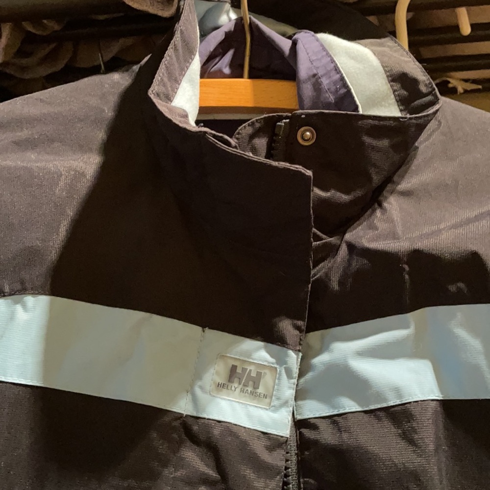 Helly Hansen Rain Jacket - image 7